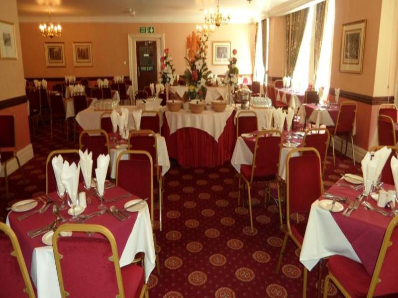 Glen Usk Hotel Llandrindod Wells Eksteriør billede
