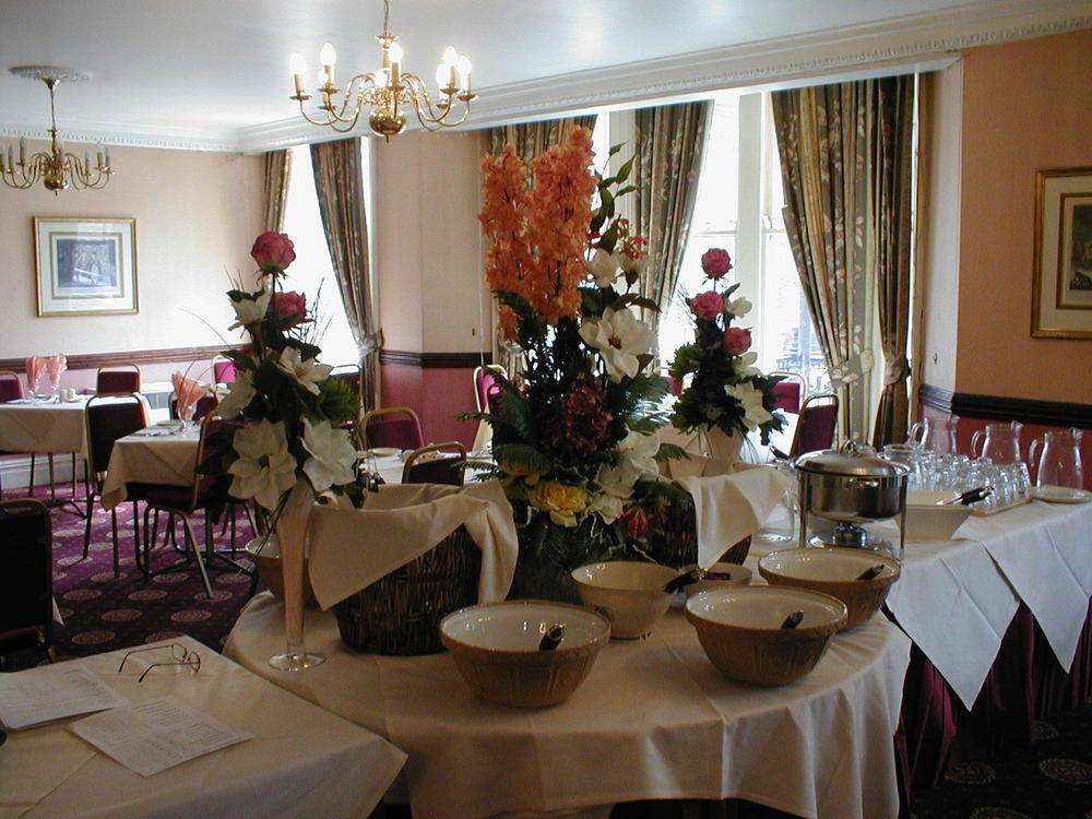 Glen Usk Hotel Llandrindod Wells Eksteriør billede