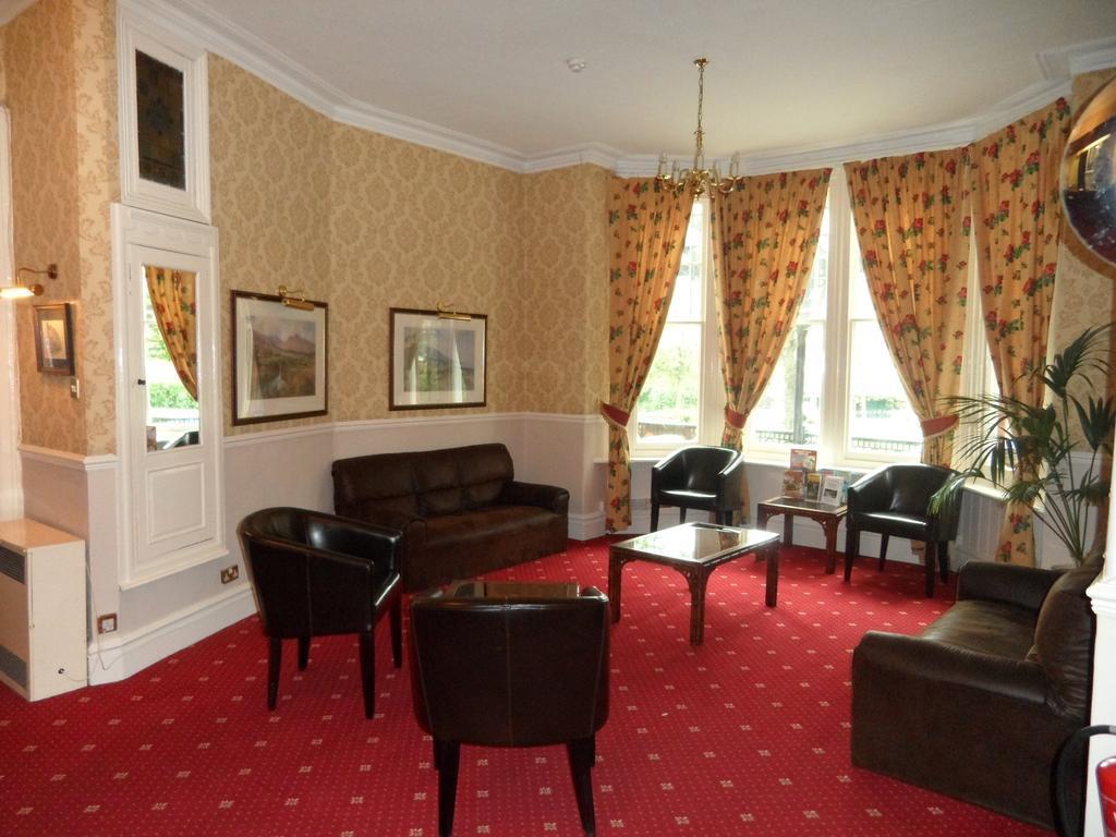 Glen Usk Hotel Llandrindod Wells Eksteriør billede