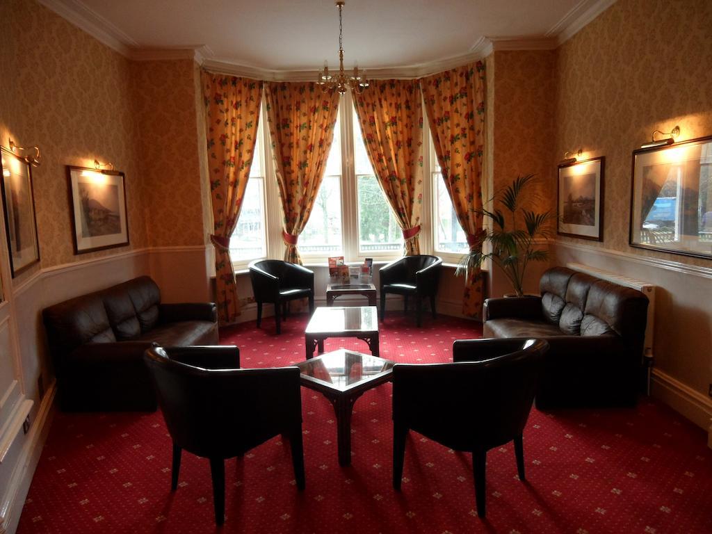 Glen Usk Hotel Llandrindod Wells Eksteriør billede